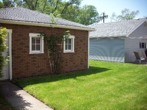 7819 W 66 St, Bedford Park, IL 60501 photo 3