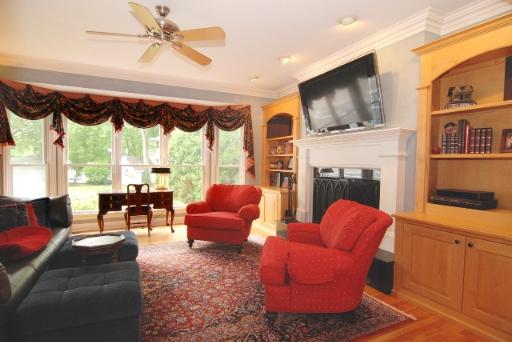 216 N Gary Ave, Wheaton, IL 60187 photo 7