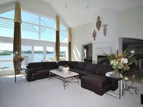 22951 Marina Dr, Plainfield, IL 60585 photo 10