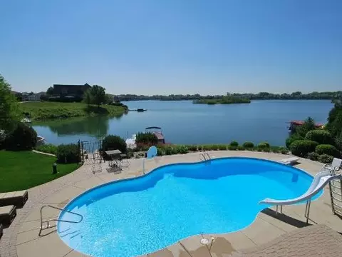 22951 Marina Dr, Plainfield, IL 60585 photo 6