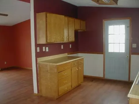 705 E Rose Ln, Godley, IL 60407 photo 3