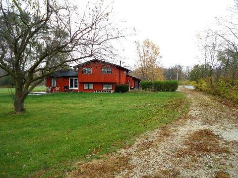 10065 N Tabler Rd, Morris, IL 60450 photo 3