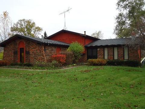10065 N Tabler Rd, Morris, IL 60450 photo 1