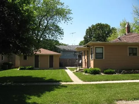 750 Spruce St, Morris, IL 60450 photo 2
