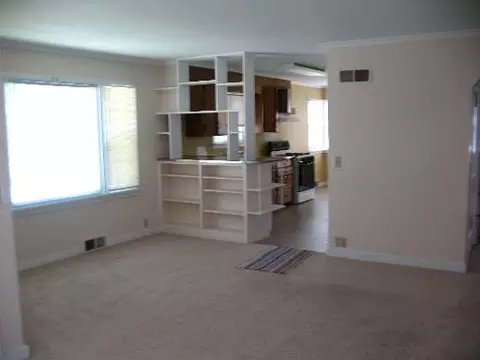 750 Spruce St, Morris, IL 60450 photo 8