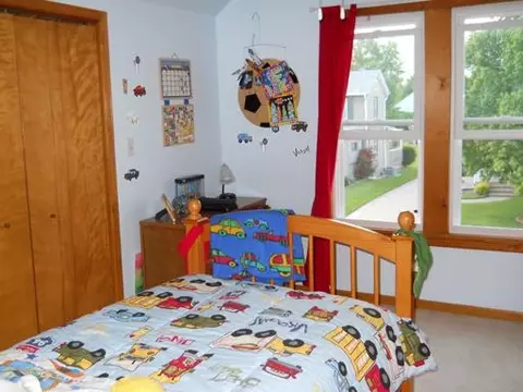 2020 Seventh St, Peru, IL 61354 photo 10