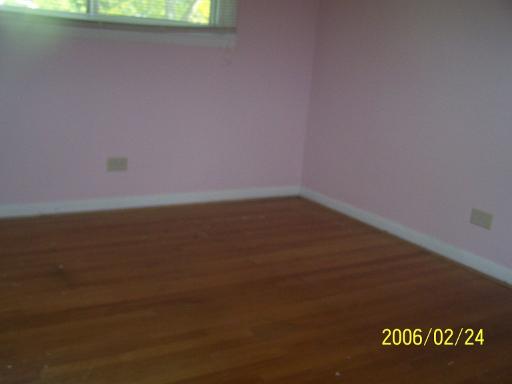 600 Cordial Dr, Des Plaines, IL 60018 photo 4