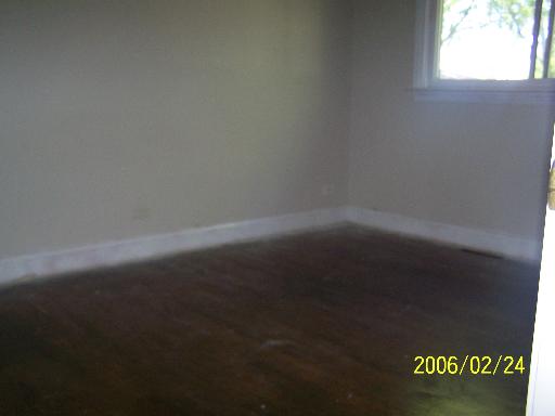 600 Cordial Dr, Des Plaines, IL 60018 photo 5