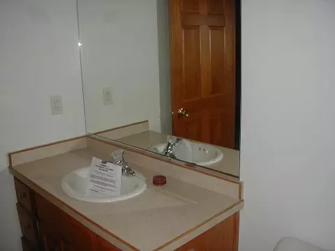 932 Evans St, Ottawa, IL 61350 photo 9