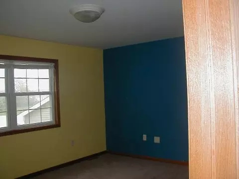 932 Evans St, Ottawa, IL 61350 photo 10