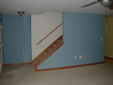 932 Evans St, Ottawa, IL 61350 photo 7