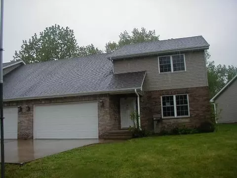 932 Evans St, Ottawa, IL 61350 photo 1