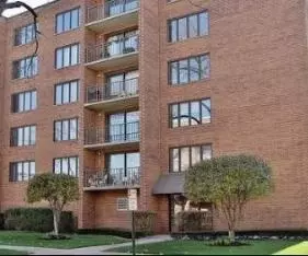 1389 Perry St #101, Des Plaines, IL 60016 photo 1