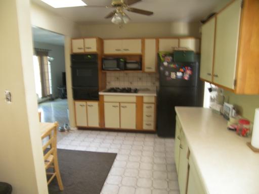 1780 Ida Rd, Hoffman Estates, IL 60169 photo 2
