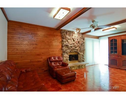 1981 Big Bend Dr, Des Plaines, IL 60016 photo 7