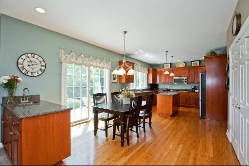 401 E 58th St, Westmont, IL 60559 photo 7
