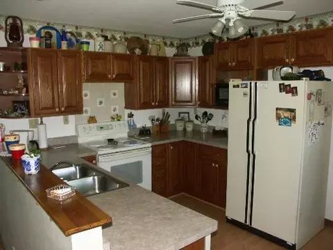 4260 E 7th Rd, Mendota, IL 61342 photo 4