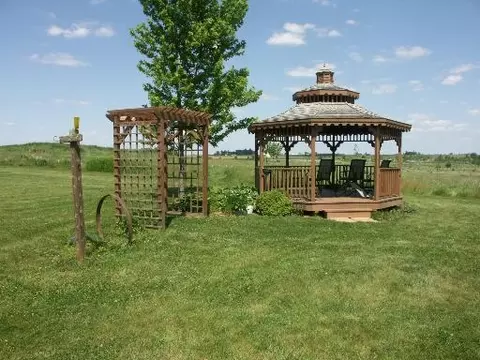 4260 E 7th Rd, Mendota, IL 61342 photo 12