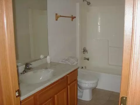 712 Maplewood Dr, Minooka, IL 60447 photo 10