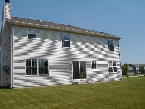 712 Maplewood Dr, Minooka, IL 60447 photo 16