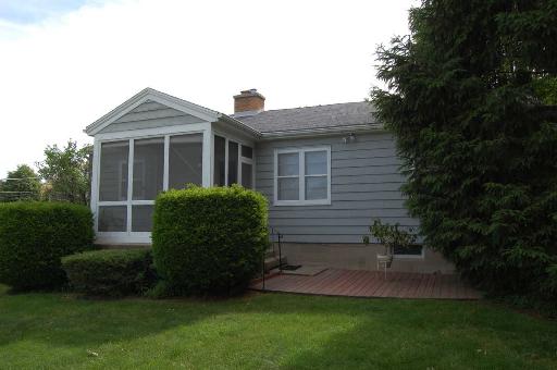 222 Preston Ave, Elgin, IL 60120 photo 13