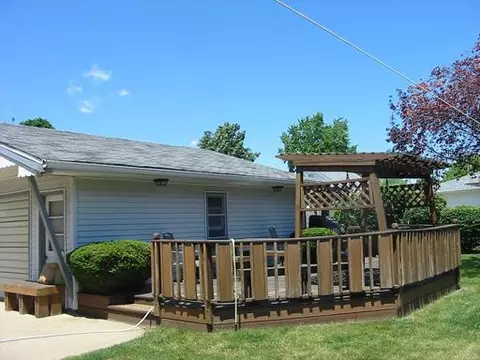 2015 Seventh St, Peru, IL 61354 photo 2