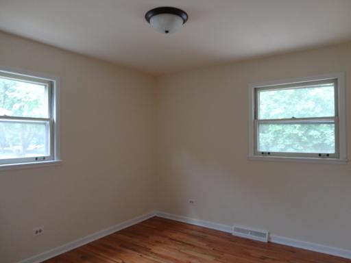 1104 Indian Dr, Elgin, IL 60120 photo 8