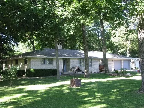 1565 N River St, Morris, IL 60450 photo 1