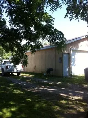 1725 Pine St, Ottawa, IL 61350 photo 2