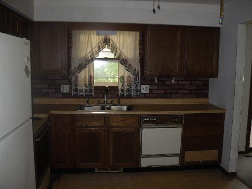 111 Brisbane Dr, Cary, IL 60013 photo 3
