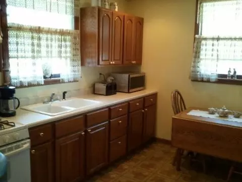 2722 7th St, Peru, IL 61354 photo 10