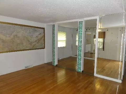16354 Hermitage Ave, Markham, IL 60428 photo 3
