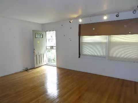 16354 Hermitage Ave, Markham, IL 60428 photo 2