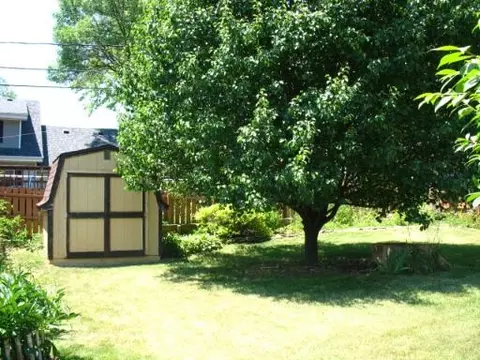 1810 Pike St, Peru, IL 61354 photo 13