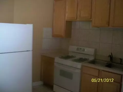 2409 E 72nd St #1, Chicago, IL 60649 photo 4