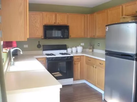 2208 Cherry Ridge Dr, Plainfield, IL 60586 photo 7
