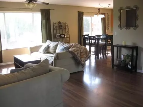 2208 Cherry Ridge Dr, Plainfield, IL 60586 photo 3