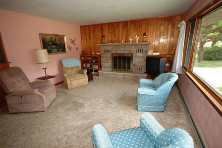 924 N Mclean Blvd, Elgin, IL 60123 photo 3