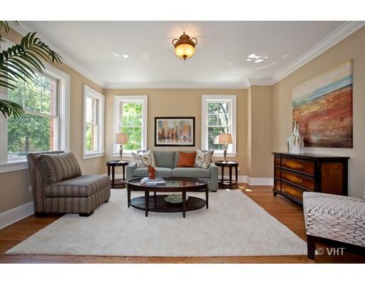 21 N Herbert Rd #a, Riverside, IL 60546 photo 3