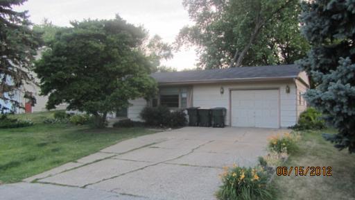 4411 Hickorynut Dr, Mchenry, IL 60050 photo 1