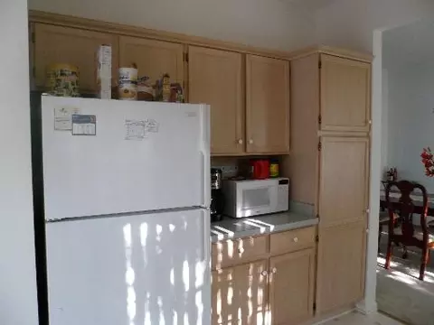 1857 Carrier Cir, Plainfield, IL 60586 photo 4