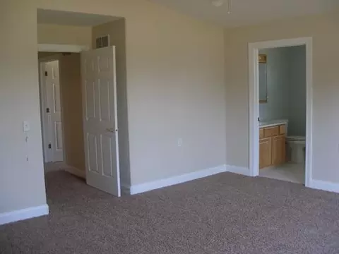907 31st St, Peru, IL 61354 photo 9