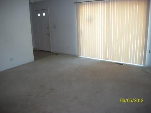 123 Brewster Ct #c, Bloomingdale, IL 60108 photo 3
