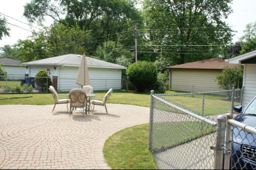 609 Elderberry Ln, Mount Prospect, IL 60056 photo 10