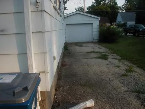 745 Second Ave, Morris, IL 60450 photo 7