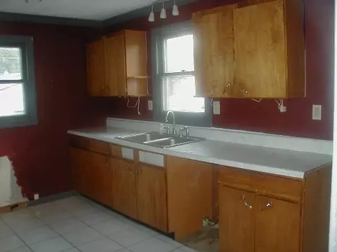 745 Second Ave, Morris, IL 60450 photo 2