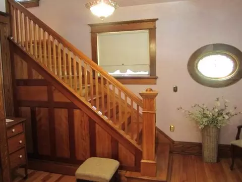 404 Cornell St, Ottawa, IL 61350 photo 2