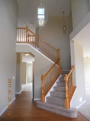 1084 White Pine Trl, Pingree Grove, IL 60140 photo 2