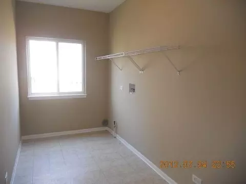 1084 White Pine Trl, Pingree Grove, IL 60140 photo 8