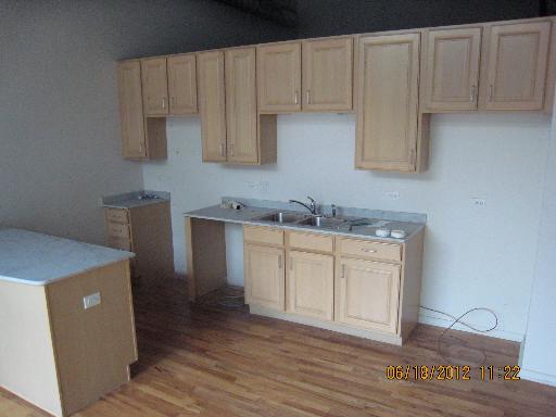 1645 W Ogden Ave #633, Chicago, IL 60612 photo 5